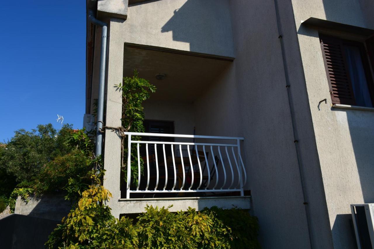 Ferienwohnung Maja Kornić Exterior foto